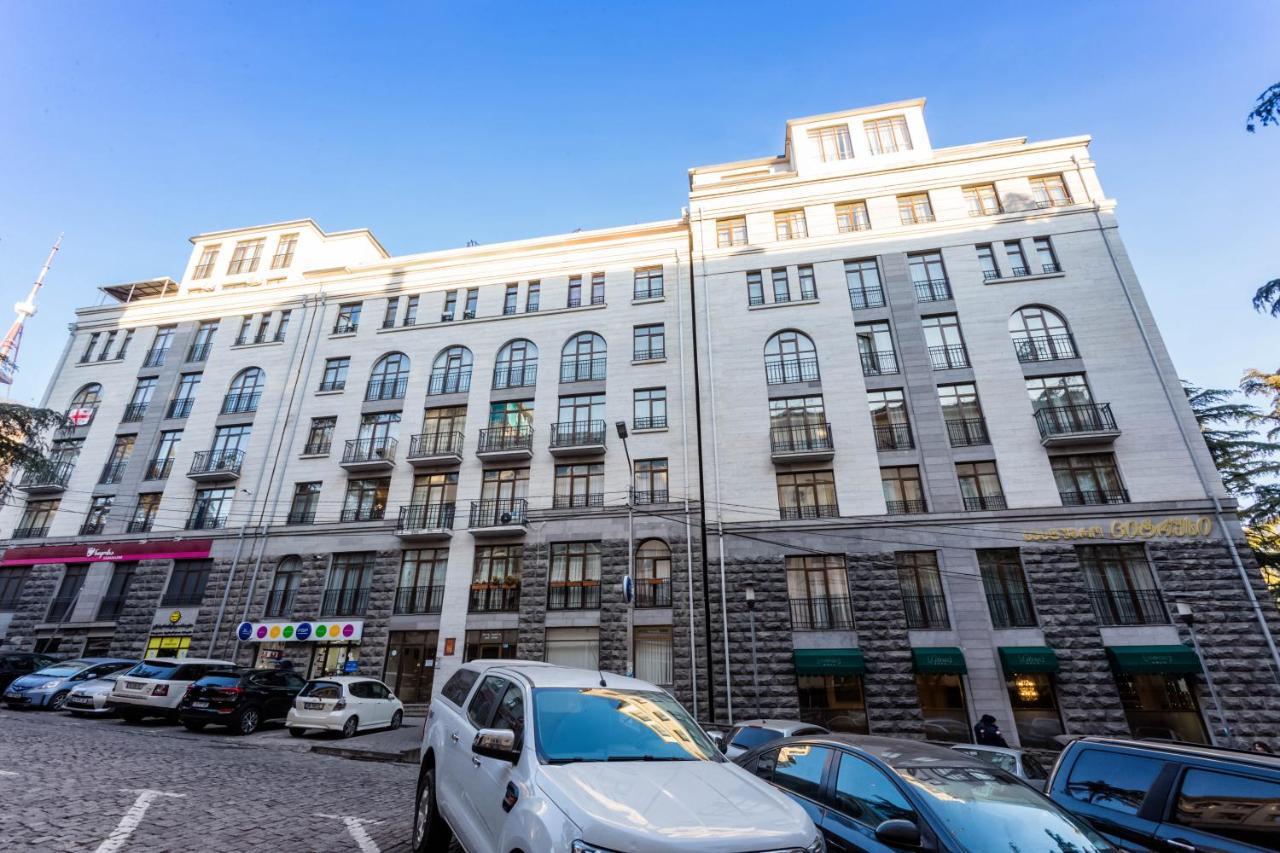 3Bd-2Bth Apartment In Tbilisi City Center Екстериор снимка
